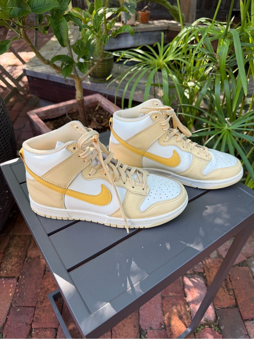 Nike High-Top Sneakers in Cream and Yellow - Picture 2 of 7